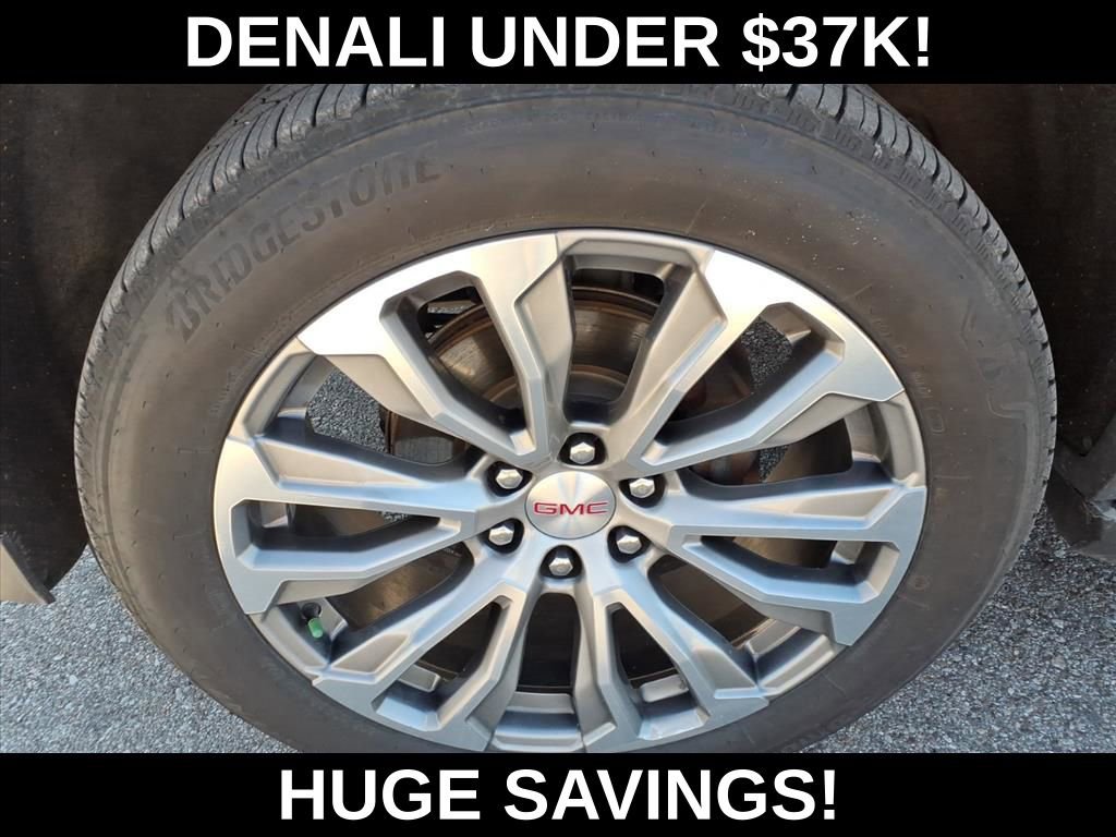 Used 2021 GMC Yukon Denali w/ Advanced Technology Package image 10