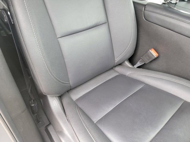 Used 2025 Chevrolet Suburban Z71 AWD/4WD image 13