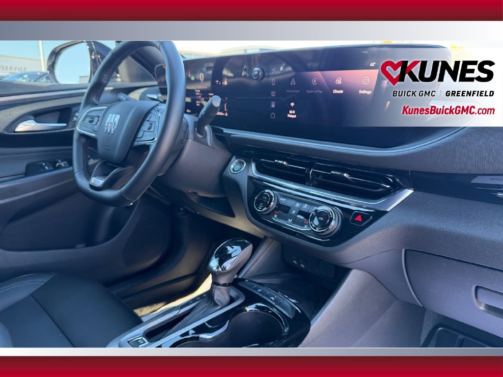 Used 2025 Buick Envista Sport Touring w/ Convenience I Package FWD image 43
