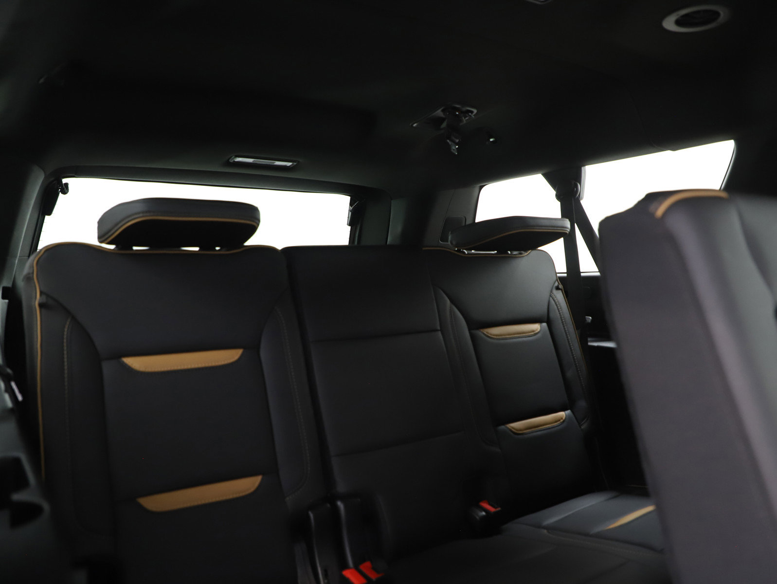 Used 2021 GMC Yukon XL AT4 image 12