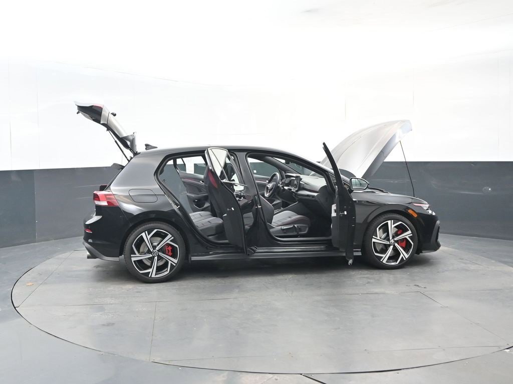 Used 2025 Volkswagen GTI SE image 26