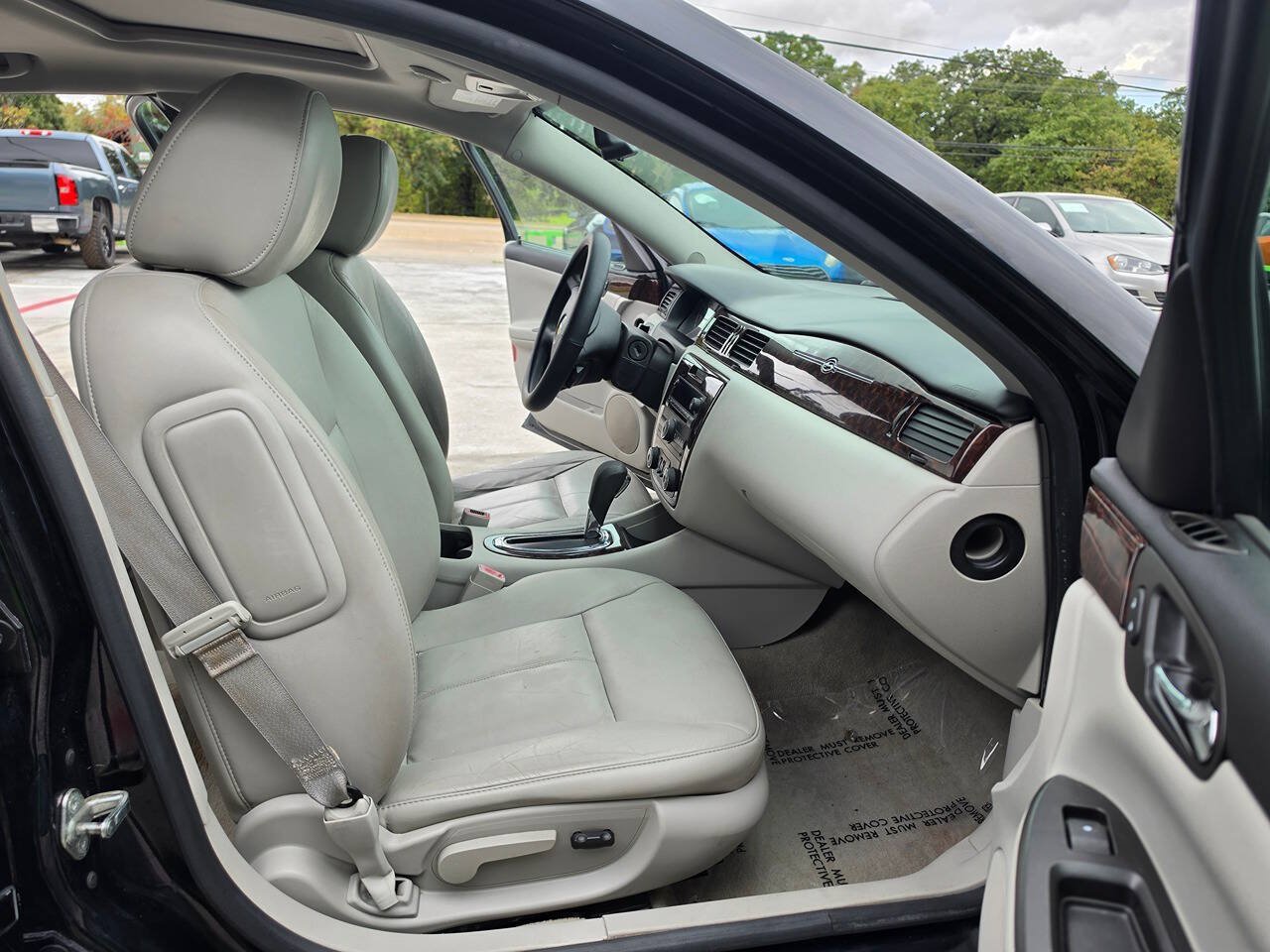 Used 2016 Chevrolet Impala LTZ FWD image 30