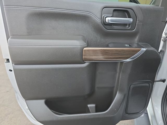 Used 2019 Chevrolet Silverado 1500 RST w/ All-Star Edition AWD/4WD image 16