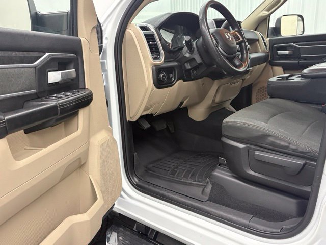 Used 2022 RAM 2500 Big Horn AWD/4WD image 11