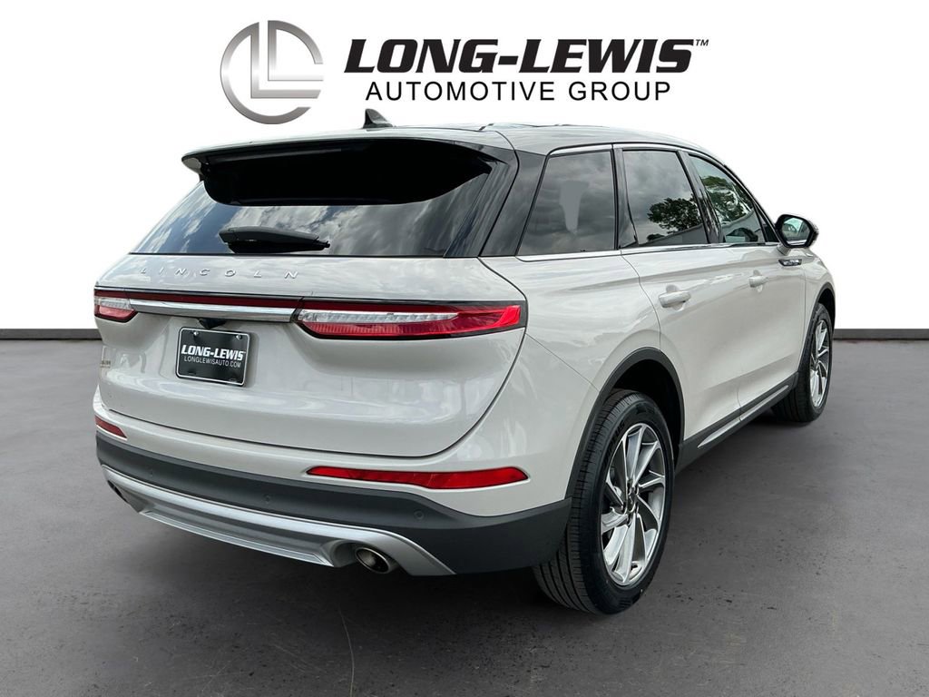 Used 2023 Lincoln Corsair FWD w/ Equipment Group 101A image 7