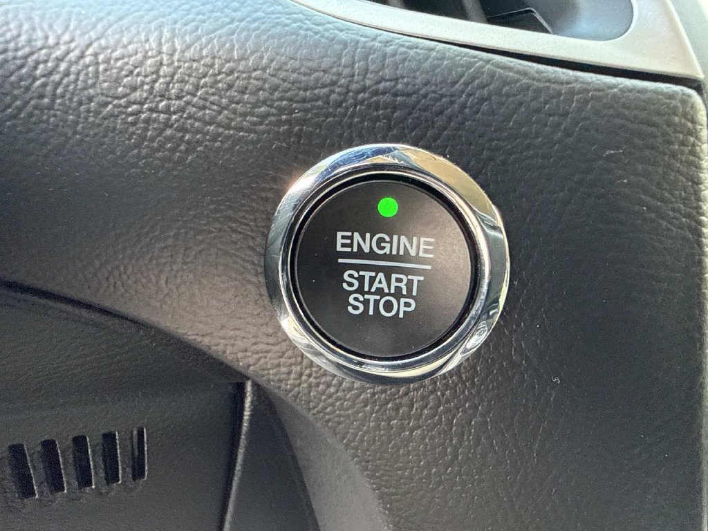 Used 2020 Ford Edge SEL w/ Convenience Package FWD image 28