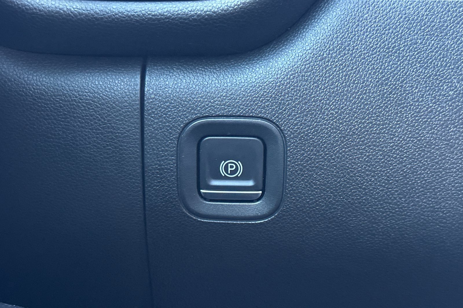 Used 2021 Chevrolet Silverado 1500 Custom Trail Boss w/ Midnight Edition image 36