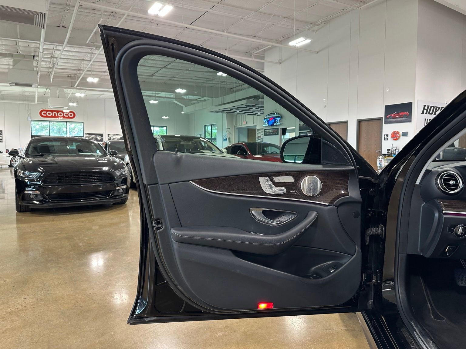 Used 2023 Mercedes-Benz E 350 Sedan image 10