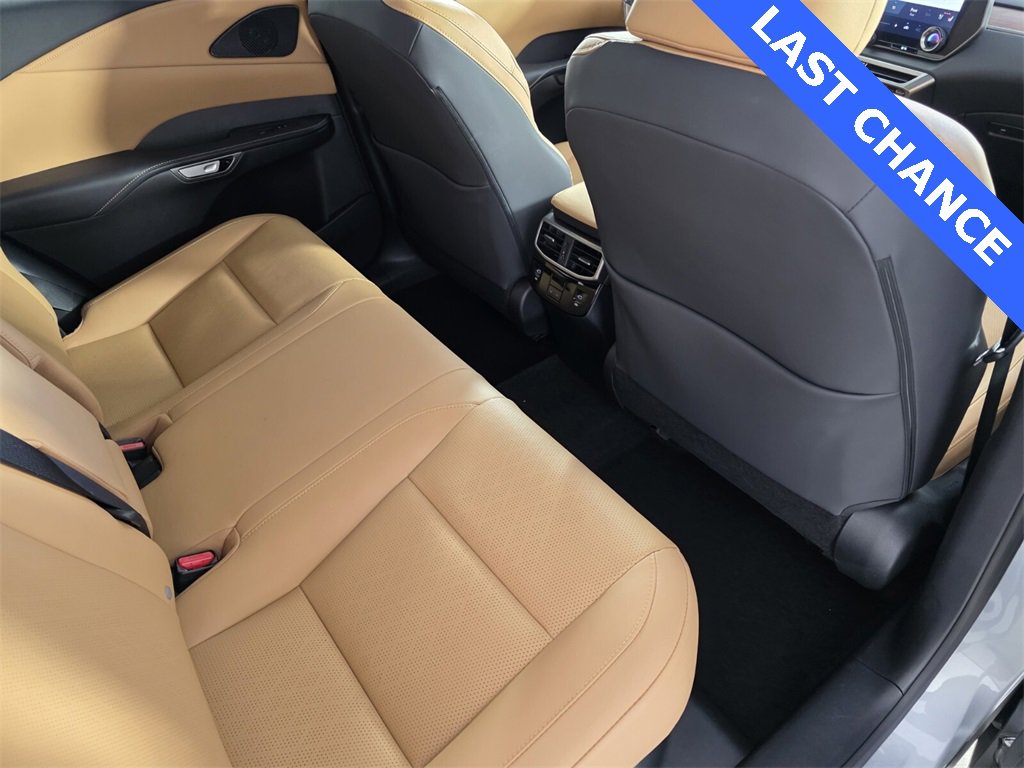 Used 2023 Lexus RX 350 Premium Plus w/ Cold Area Package image 28