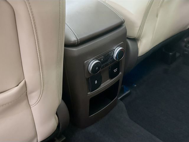 Used 2021 Ford Explorer Platinum w/ Equipment Group 601A image 27