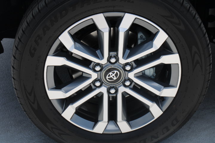 Certified 2026 Toyota 4Runner Limited AWD/4WD image 10