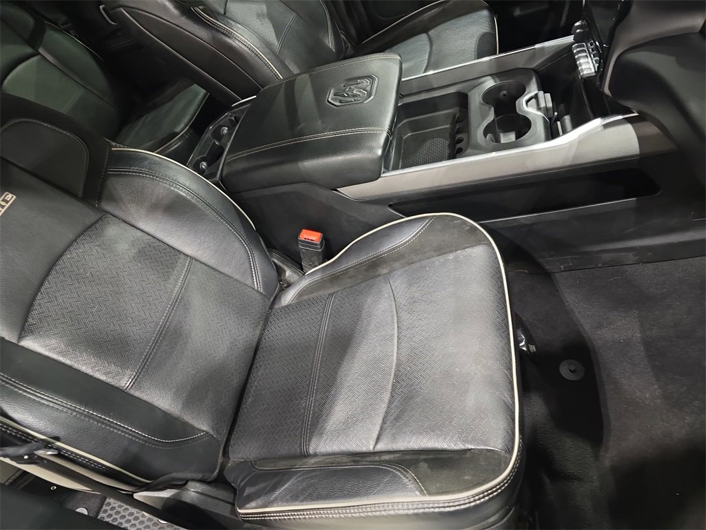 Used 2024 RAM 3500 Laramie w/ Night Edition image 10