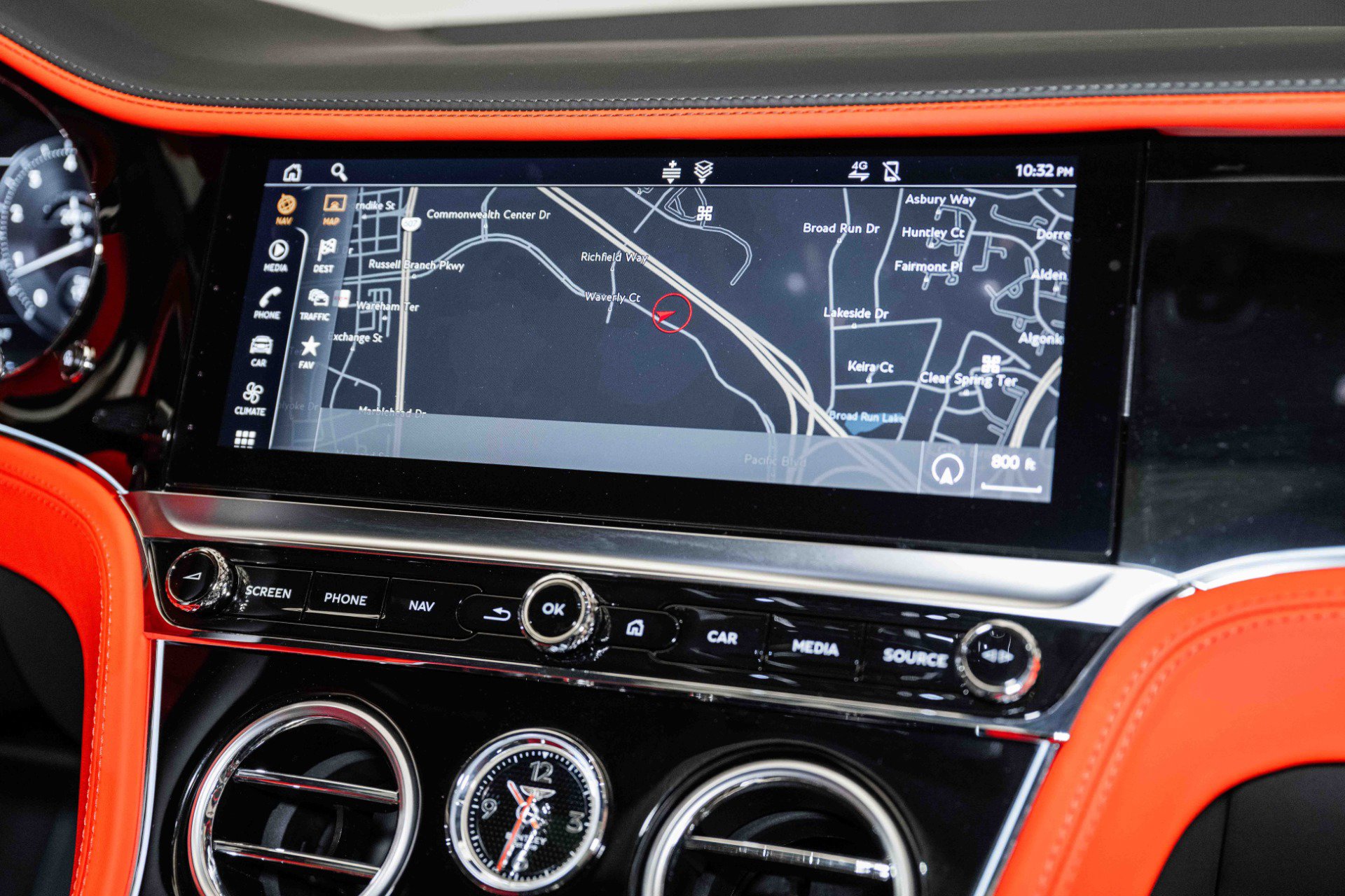 New 2024 Bentley Continental GT V8 image 26