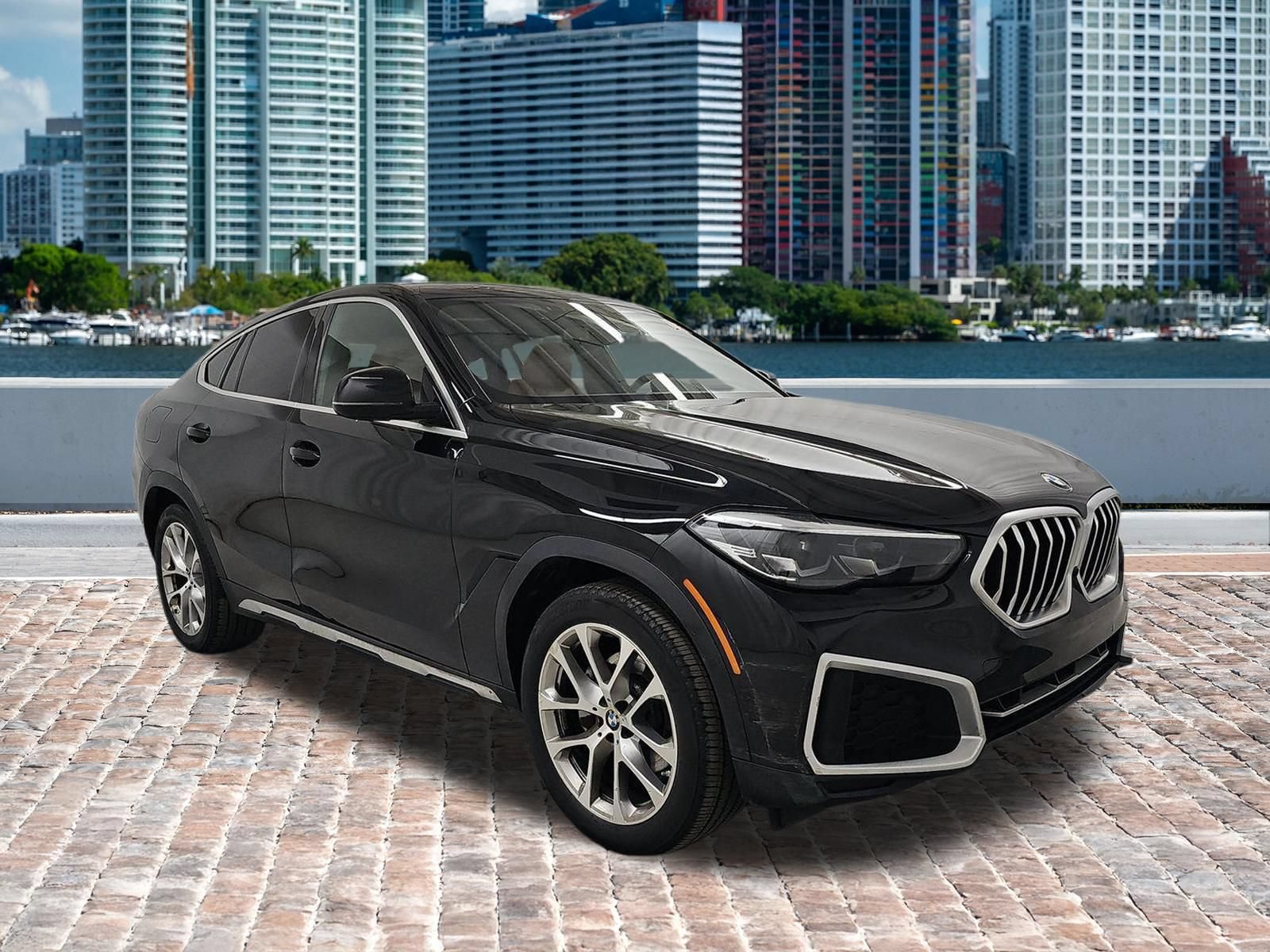 Used 2023 BMW X6 xDrive40i w/ Premium Package AWD/4WD image 2