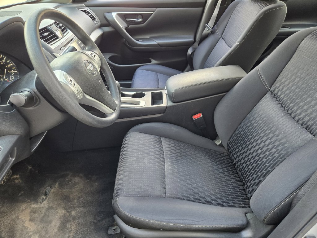 Used 2017 Nissan Altima 2.5 S w/ Power Driver Seat Package FWD image 9