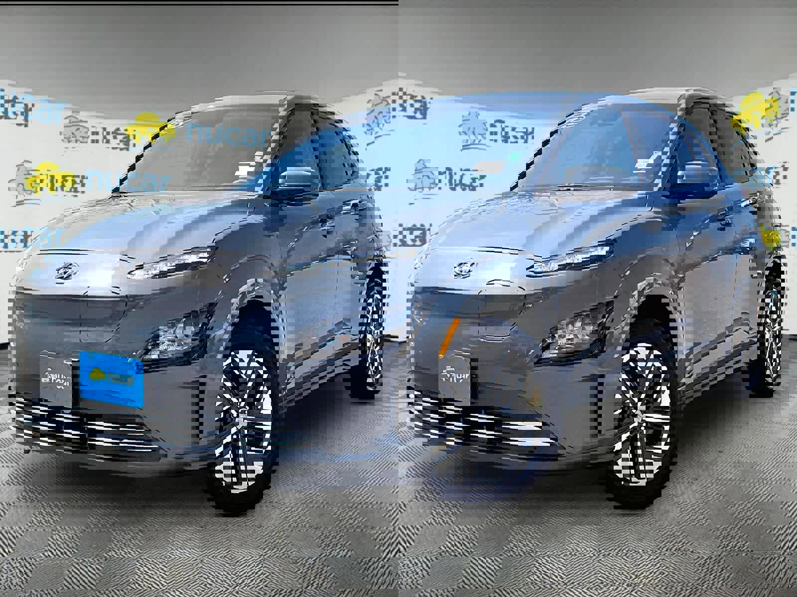 Used 2023 Hyundai Kona SE w/ Cargo Package FWD image 3