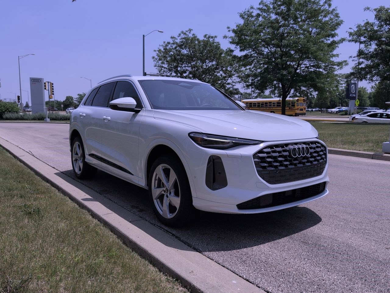 New 2025 Audi Q5 Premium Plus image 28