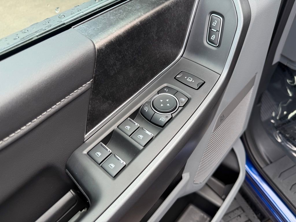 New 2026 Ford F250 XLT w/ XLT Premium Package image 9
