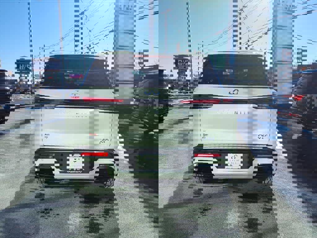 Certified 2023 INFINITI QX60 Luxe w/ Cargo Package image 6