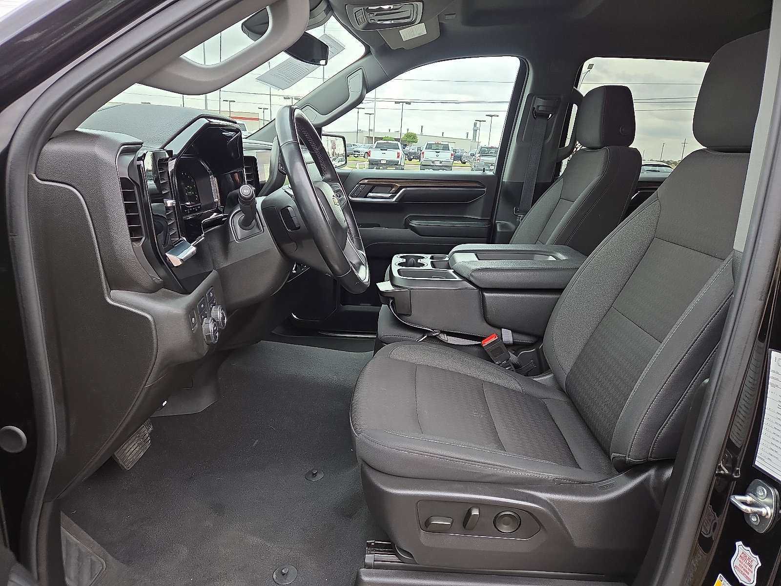 Used 2024 Chevrolet Silverado 1500 LT w/ Protection Package AWD/4WD image 13