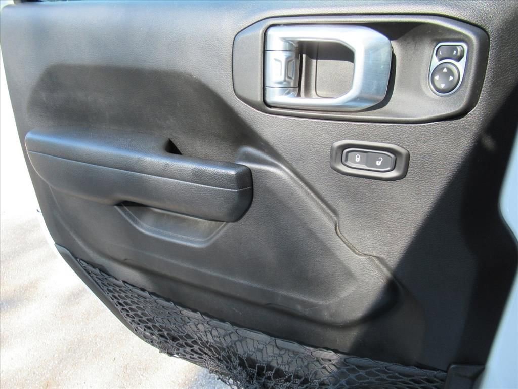 Certified 2022 Jeep Wrangler Unlimited Sport AWD/4WD image 19