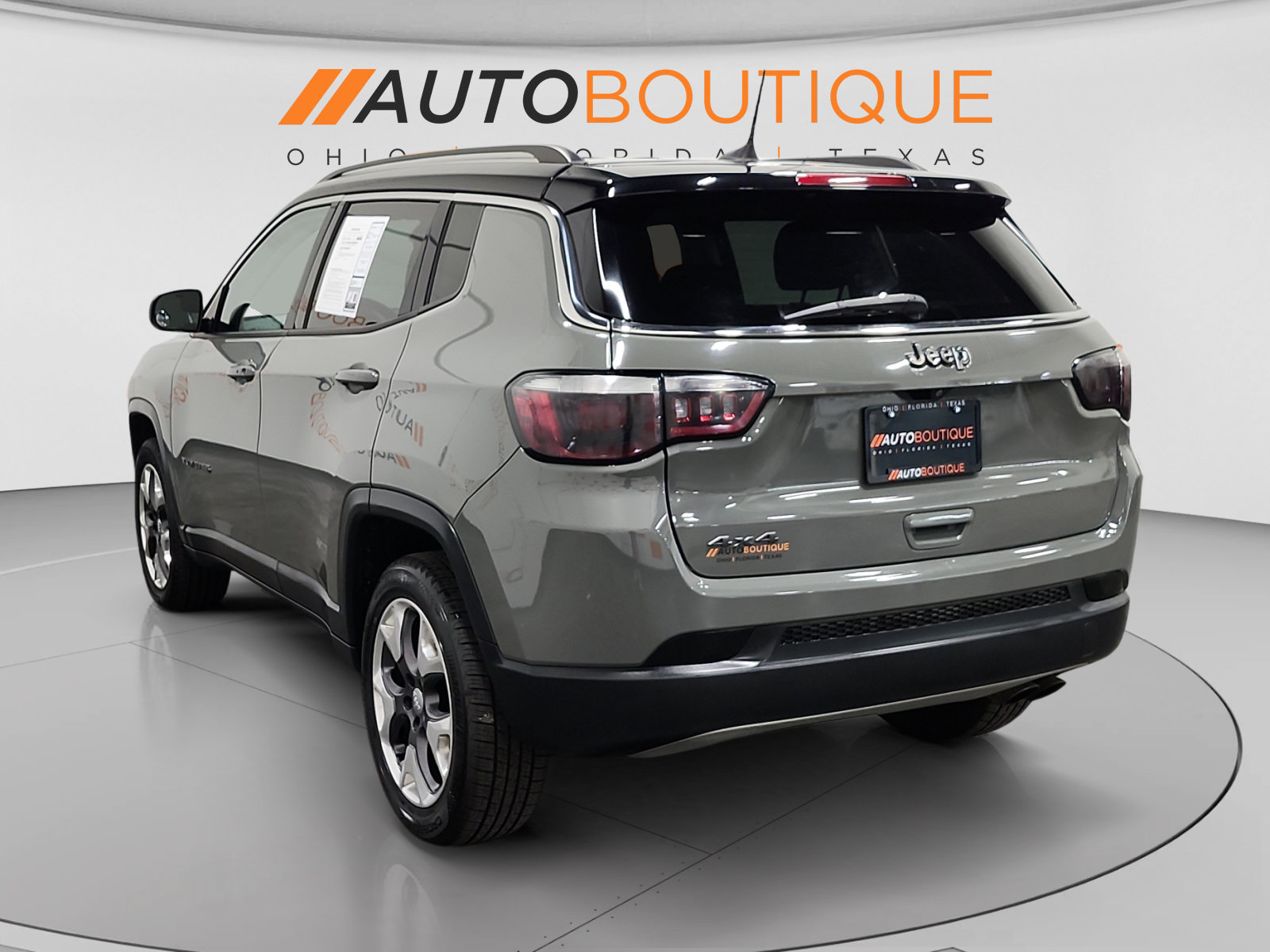 Used 2019 Jeep Compass Limited AWD/4WD image 3