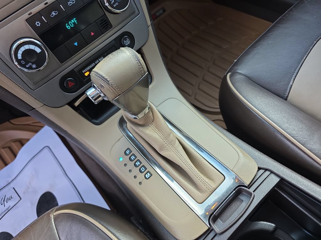 Used 2008 Chevrolet Malibu LTZ w/ Rear Power Package FWD image 21