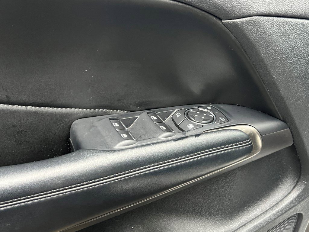 Used 2017 Lincoln MKC Reserve image 18