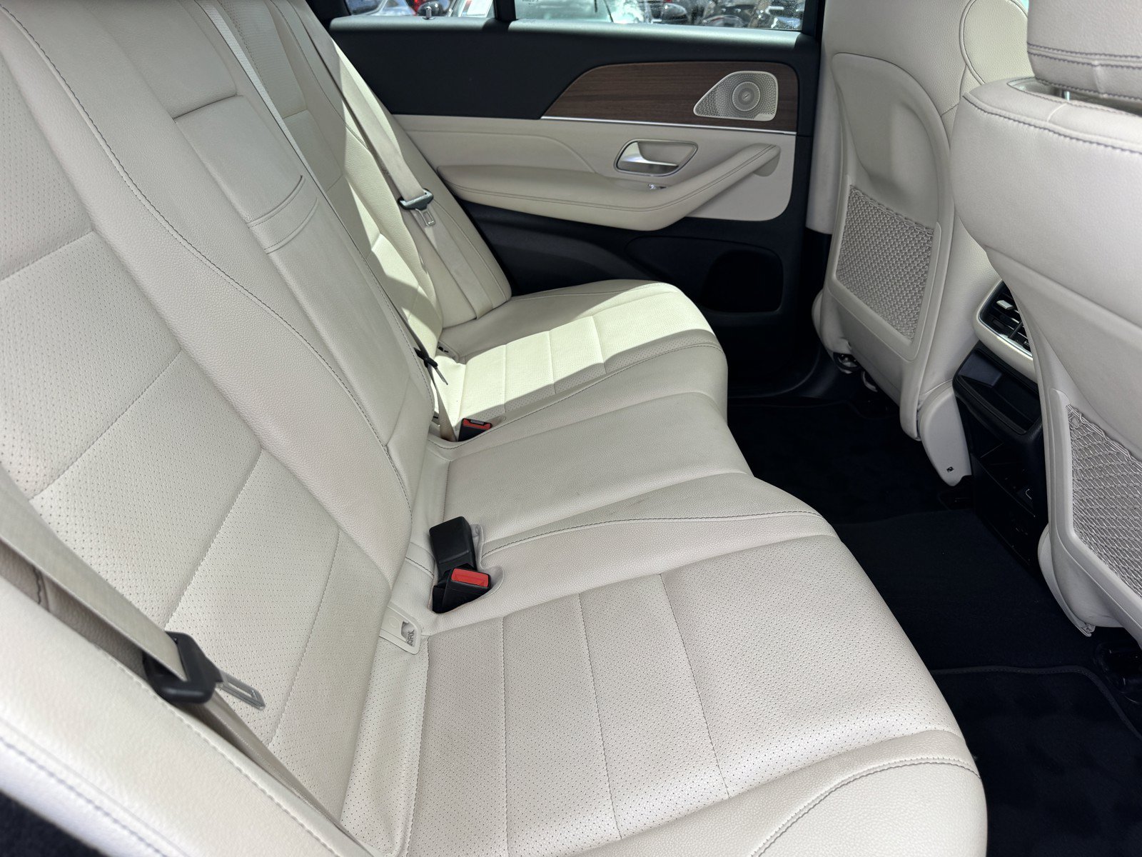 Used 2022 Mercedes-Benz GLE 350 w/ Premium Package image 10