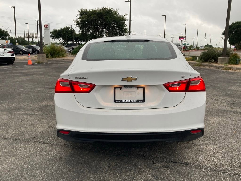 Used 2023 Chevrolet Malibu LT FWD image 5