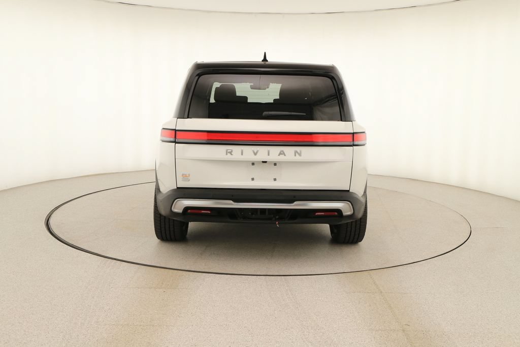 Used 2024 Rivian R1S Adventure AWD/4WD image 5