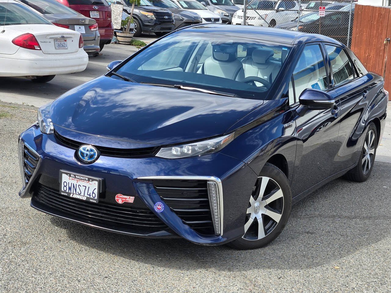 Used 2018 Toyota Mirai FWD image 4