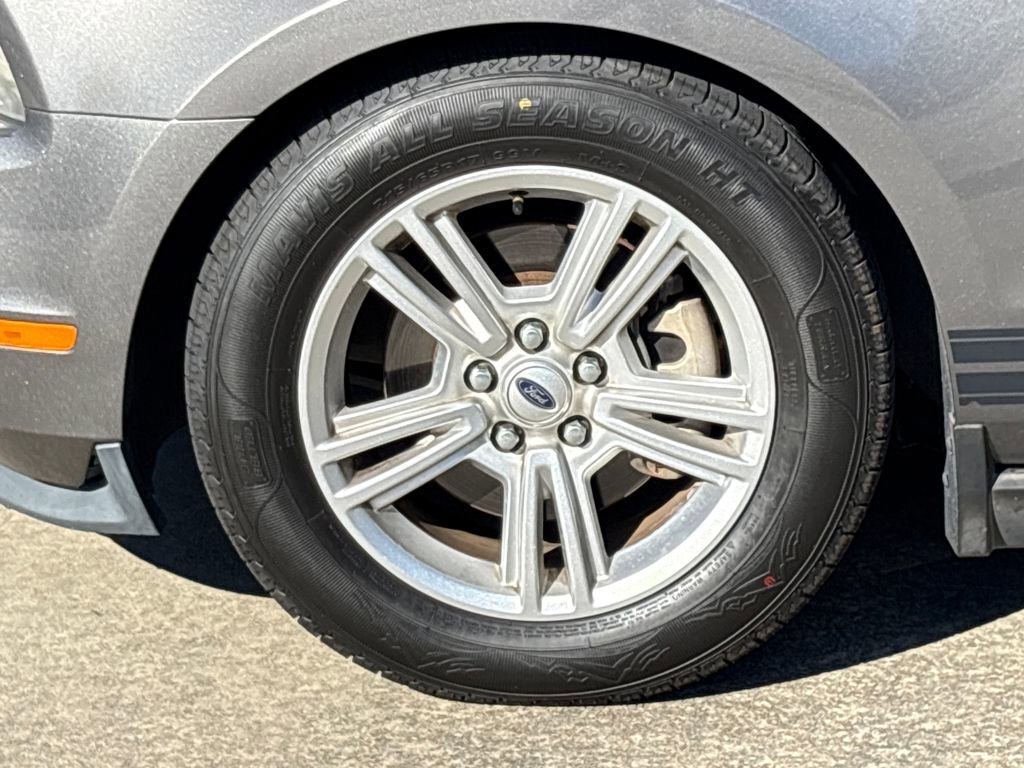 Used 2011 Ford Mustang Coupe w/ 101A Rapid Spec Order Code image 12