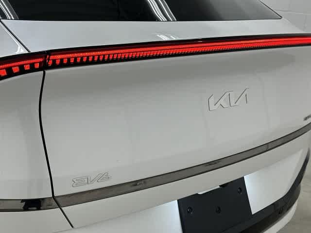 Used 2023 Kia EV6 GT-Line w/ GT-Line Suede Seat Package RWD image 31