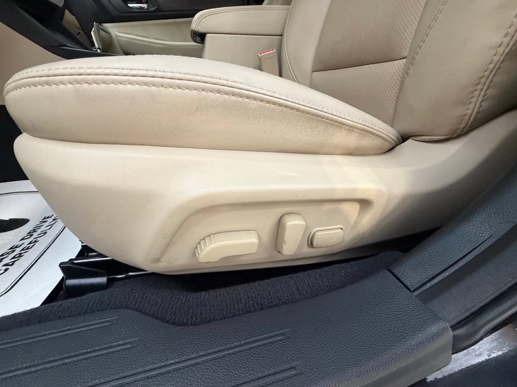 Used 2019 Subaru Outback 2.5i Limited AWD/4WD image 39
