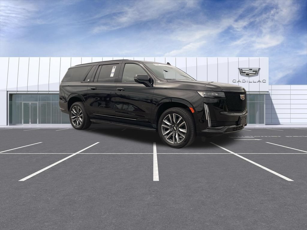 Used 2024 Cadillac Escalade ESV Sport AWD/4WD image 2