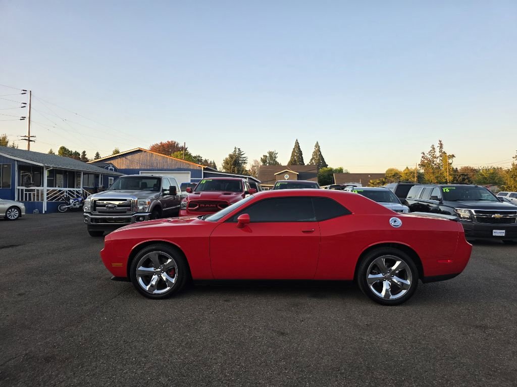 Used 2014 Dodge Challenger R/T Plus image 8