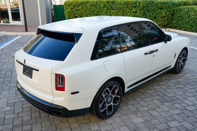 Used 2023 Rolls-Royce Cullinan Black Badge w/ Driver's Package image 26