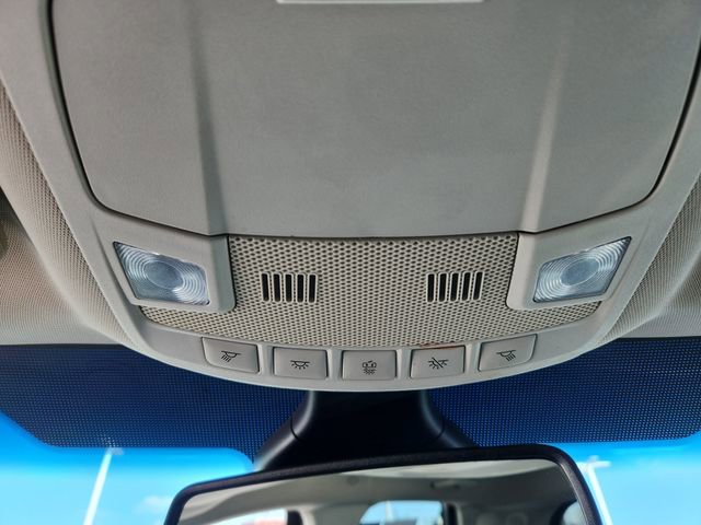 Used 2020 Ford Edge Titanium w/ Cargo Accessory Package image 47