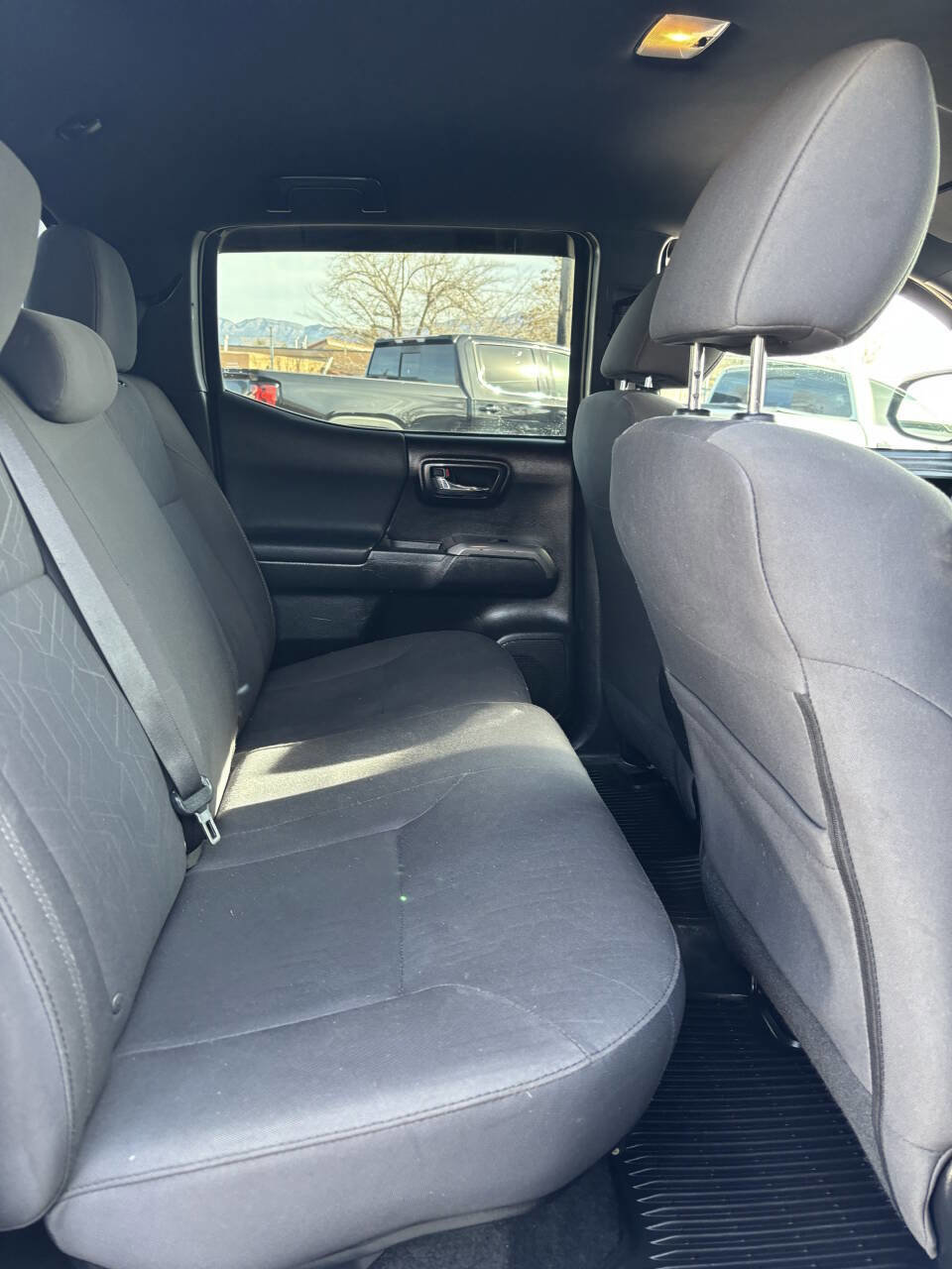 Used 2017 Toyota Tacoma TRD Off-Road w/ Tow Package image 16