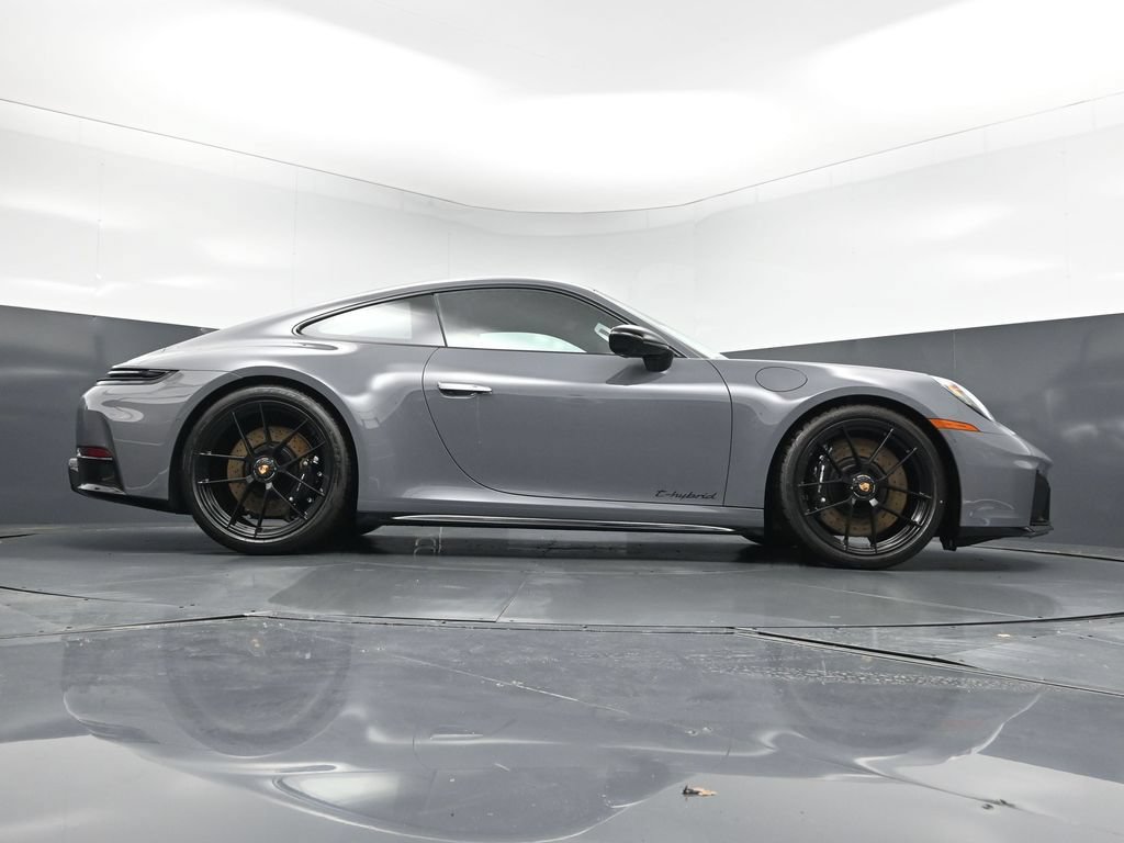 Certified 2026 Porsche 911 Carrera 4 GTS AWD/4WD image 25