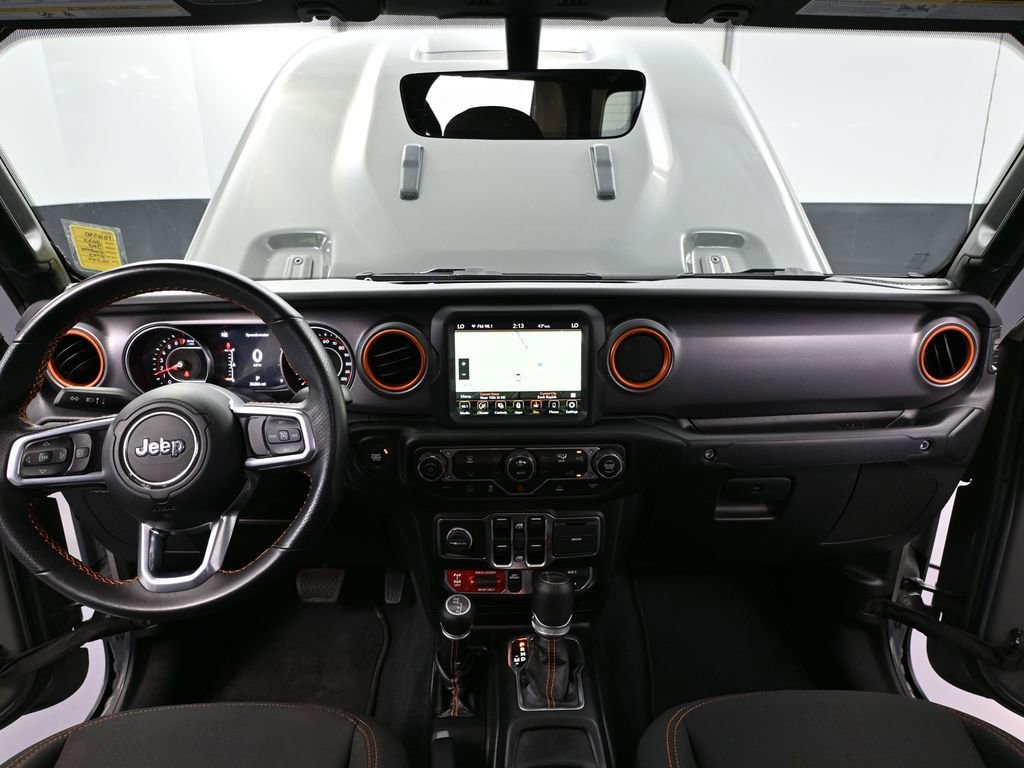 Used 2022 Jeep Gladiator Mojave w/ Auxiliary Switch Group image 25