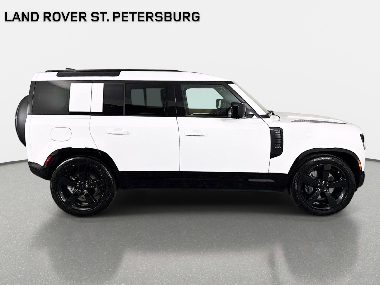 Used 2026 Land Rover Defender 110 X-Dynamic SE AWD/4WD image 4