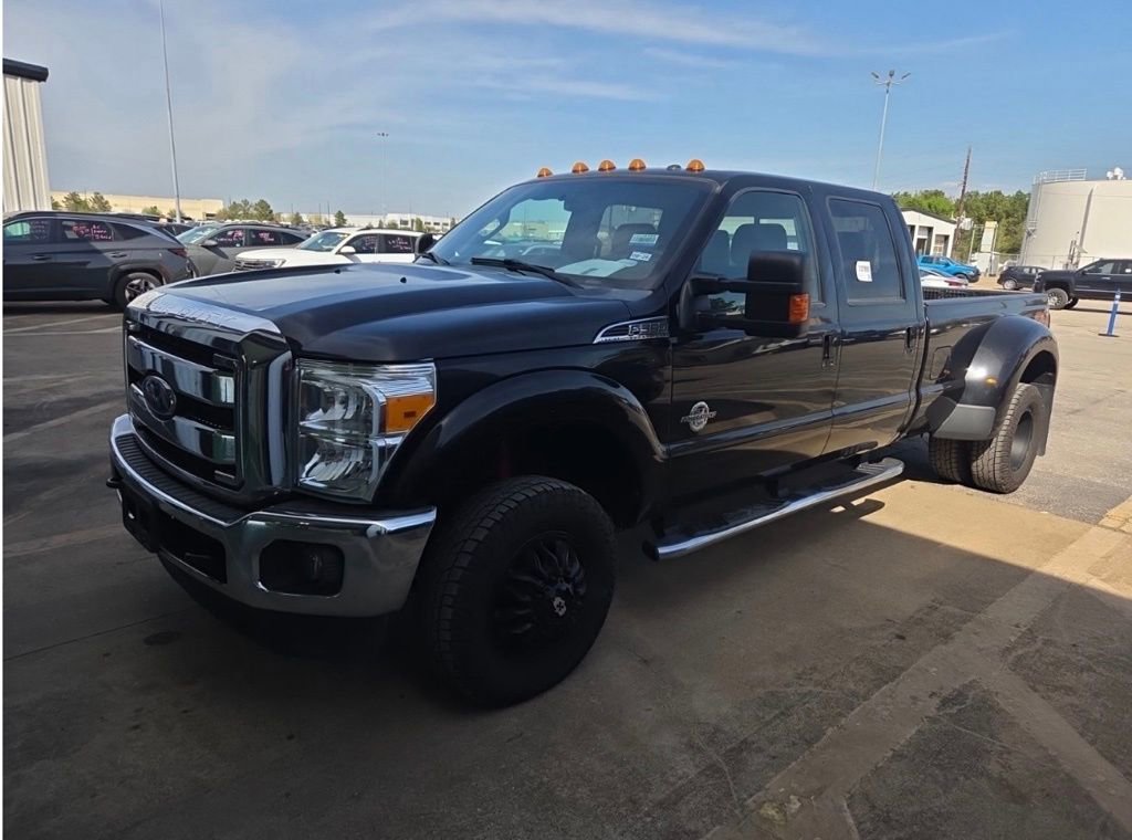 Used 2016 Ford F350 Lariat w/ Lariat Ultimate Package image 2