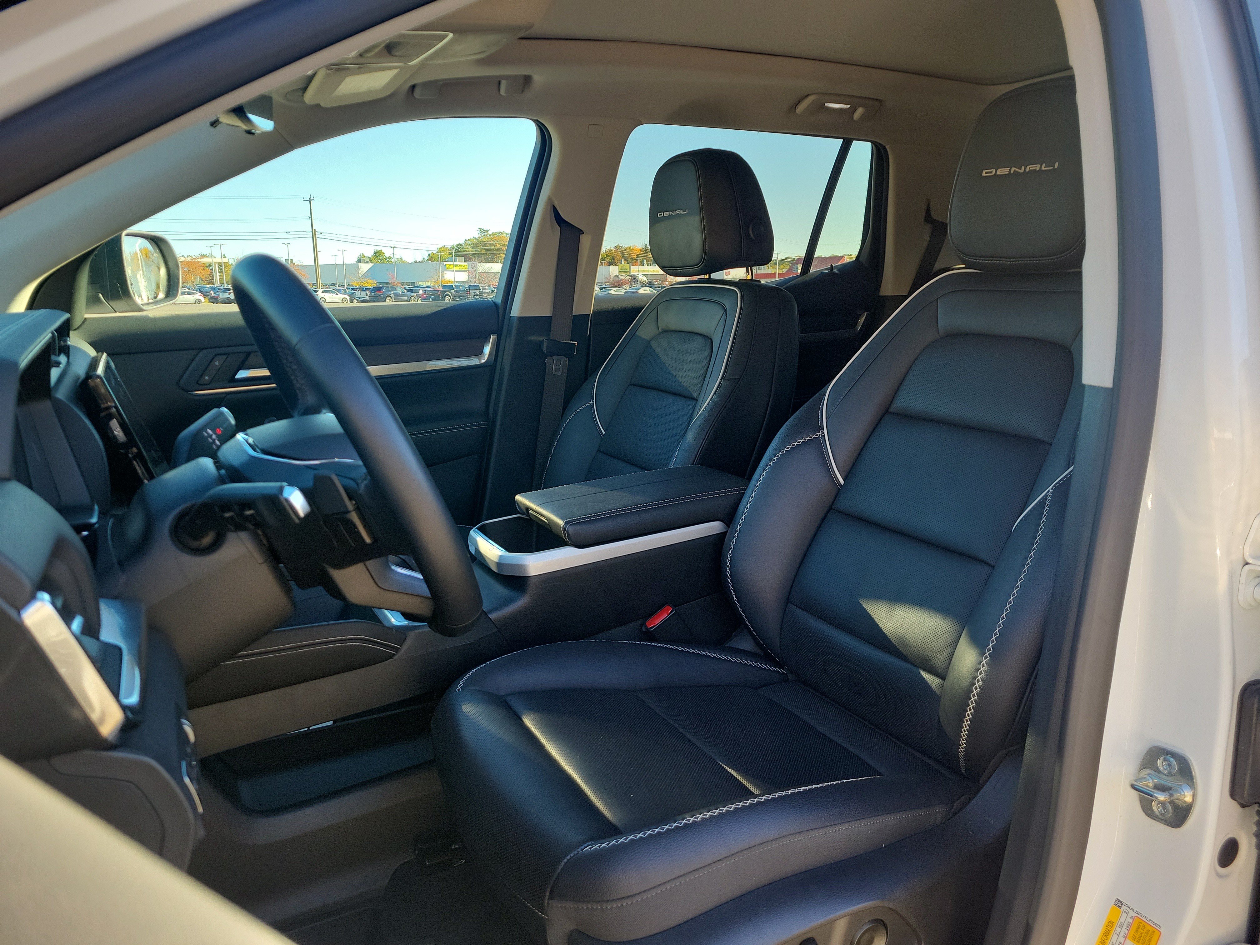 Used 2026 GMC Terrain Denali AWD/4WD image 14
