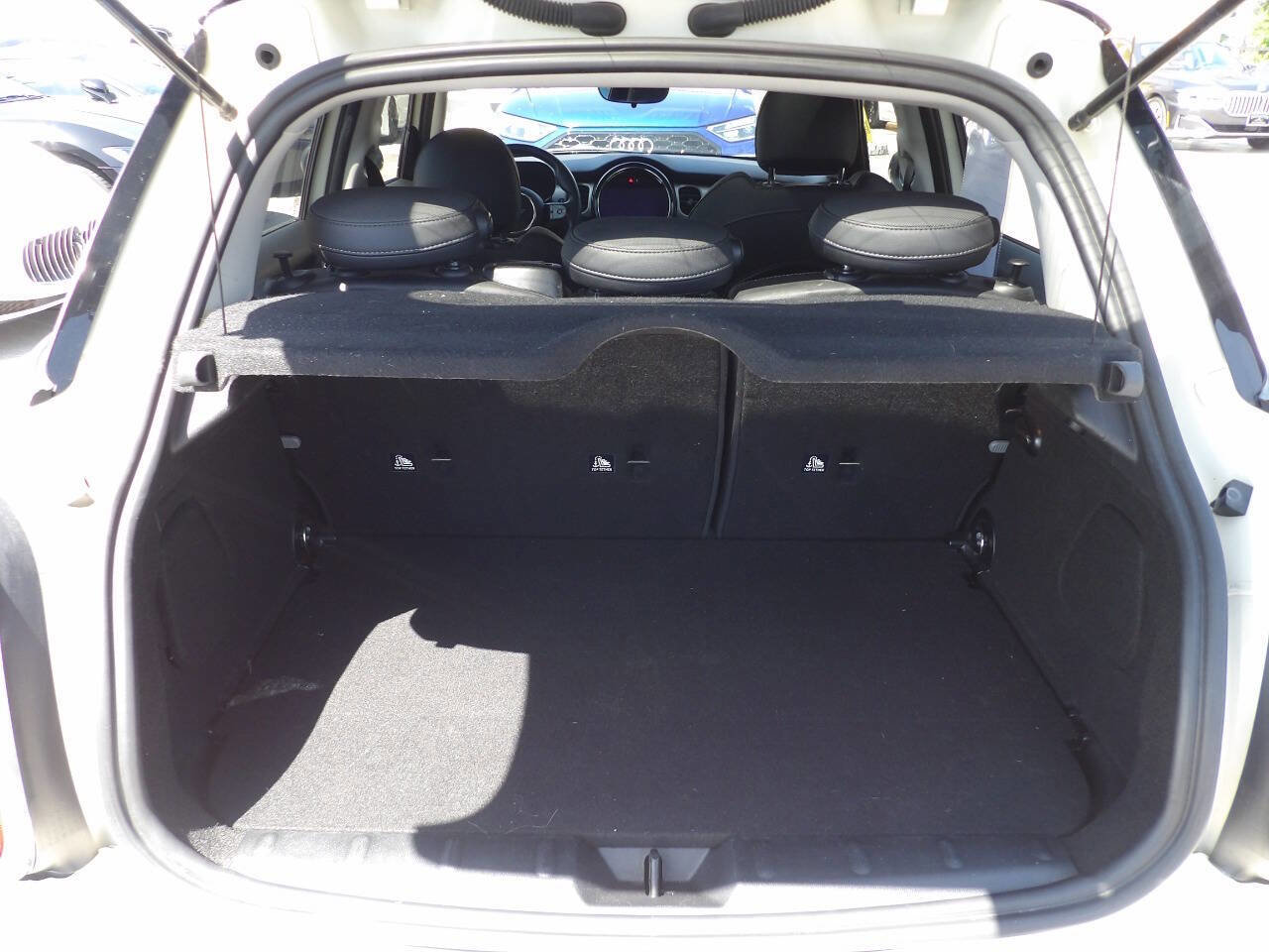 Used 2022 MINI Cooper S image 28