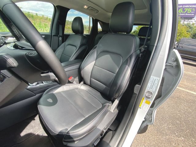 Used 2025 Ford Escape Platinum AWD/4WD image 20