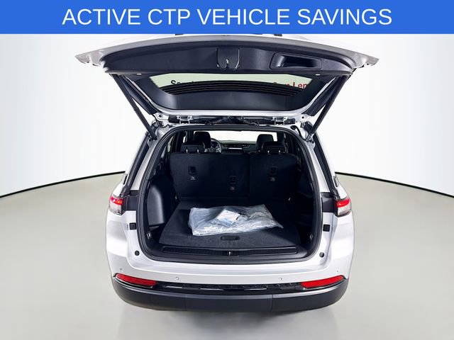 New 2025 Jeep Grand Cherokee Limited w/ Black Appearance Package image 24