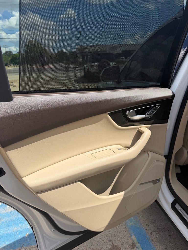 Used 2019 Audi Q7 3.0T Prestige w/ Prestige Package image 9