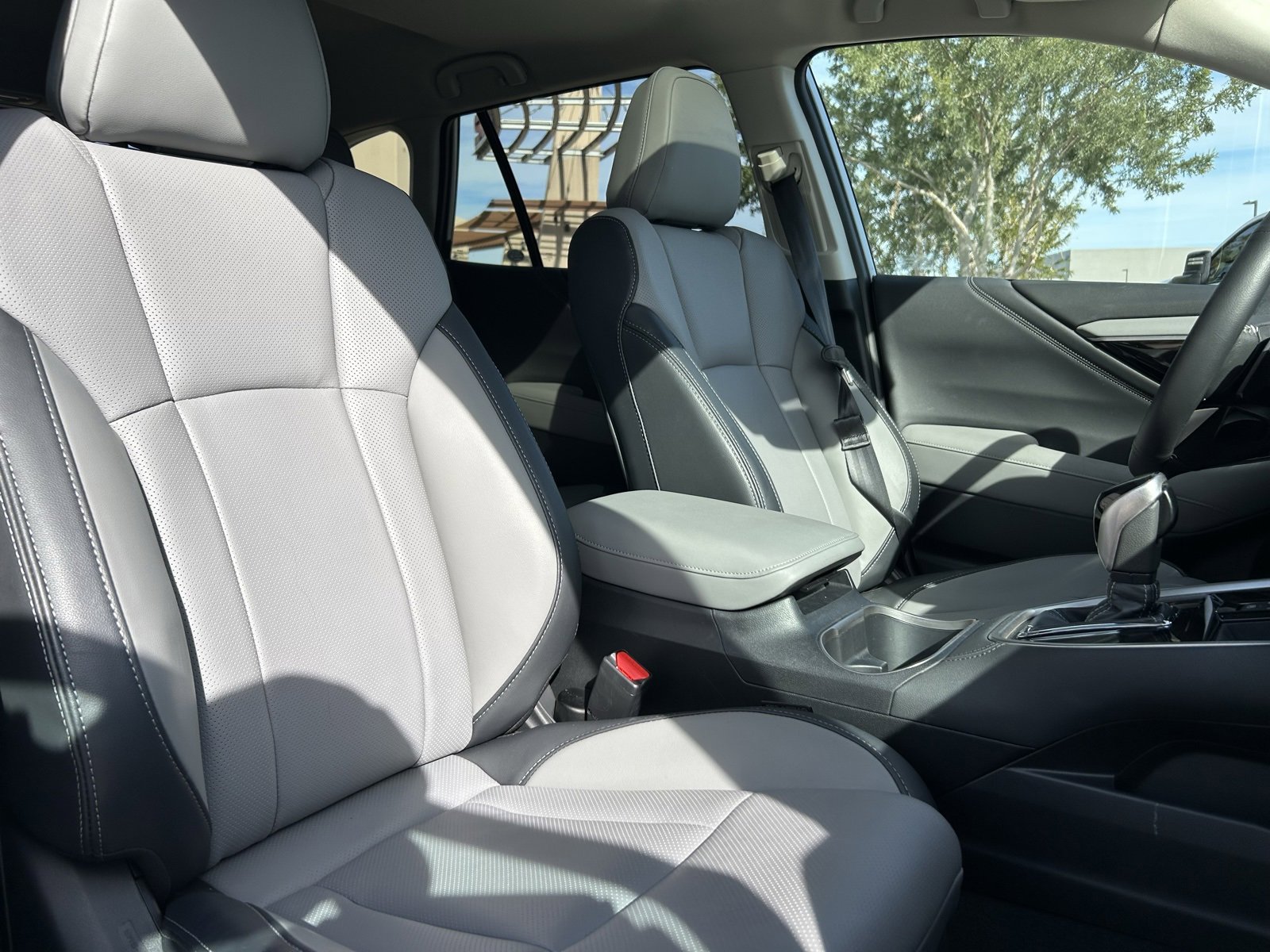 Used 2025 Subaru Outback Limited XT image 15